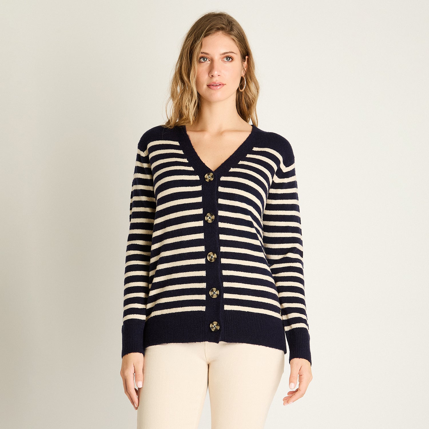 Cardigan Azul Manga Larga Elasticidad Media Sin Forro Calce Holgado